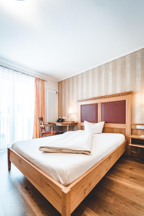 Hotel & Gasthof Loewen Ulm Eksteriør bilde